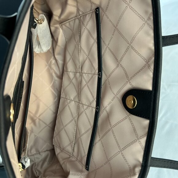 NWT Michael Kors Eva Large Nylon Tote & Strap Bag Dark Navy Blue + White Dustbag - Picture 12 of 16